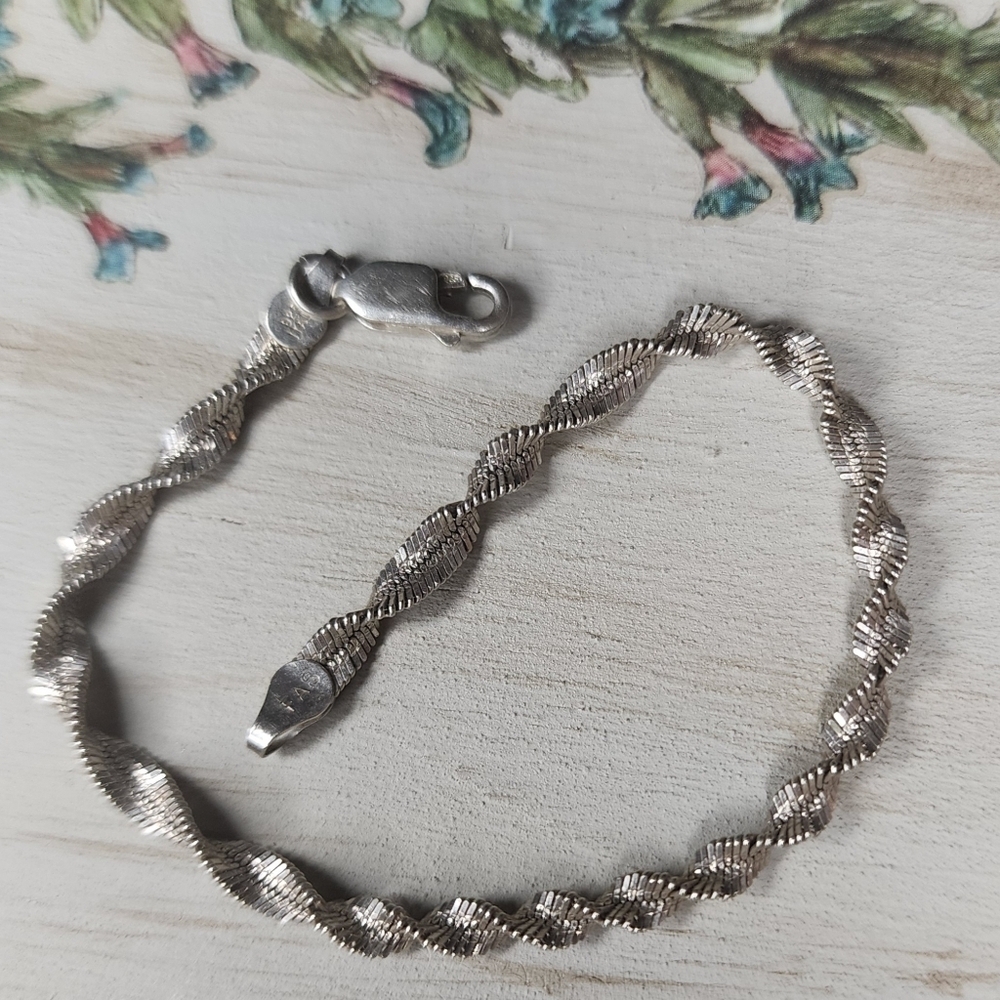 Sterling Silver Twisted Bracelet Stamped 925 Italy FAS, 7"